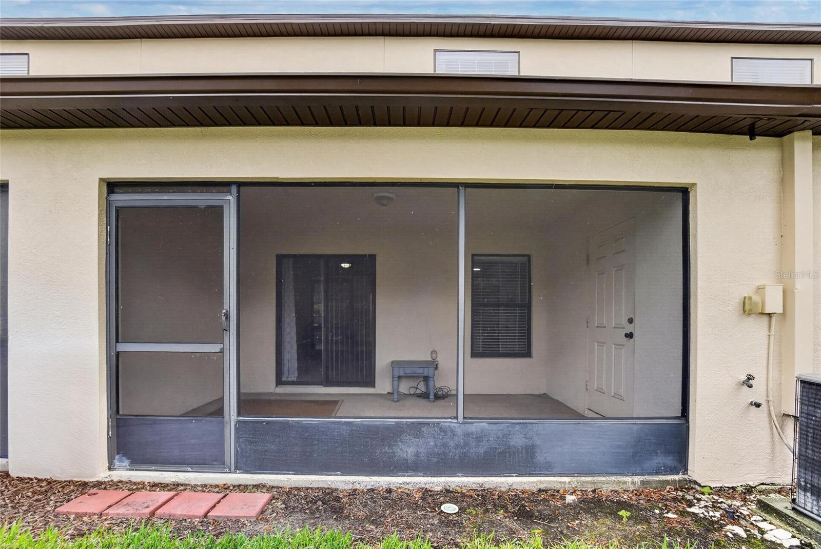 2605 OLEANDER LAKES DR, BRANDON, FL, 33511