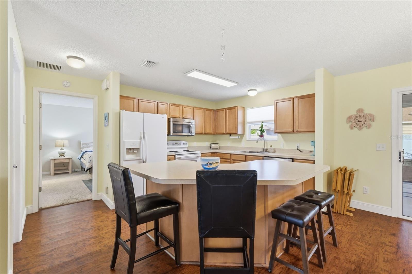 1609 BLOSSOM TER, THE VILLAGES, FL, 32162