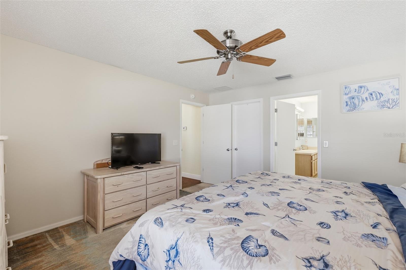 1609 BLOSSOM TER, THE VILLAGES, FL, 32162