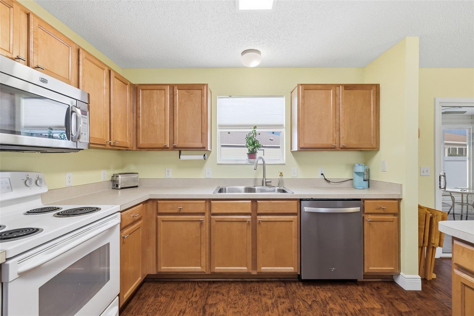 1609 BLOSSOM TER, THE VILLAGES, FL, 32162