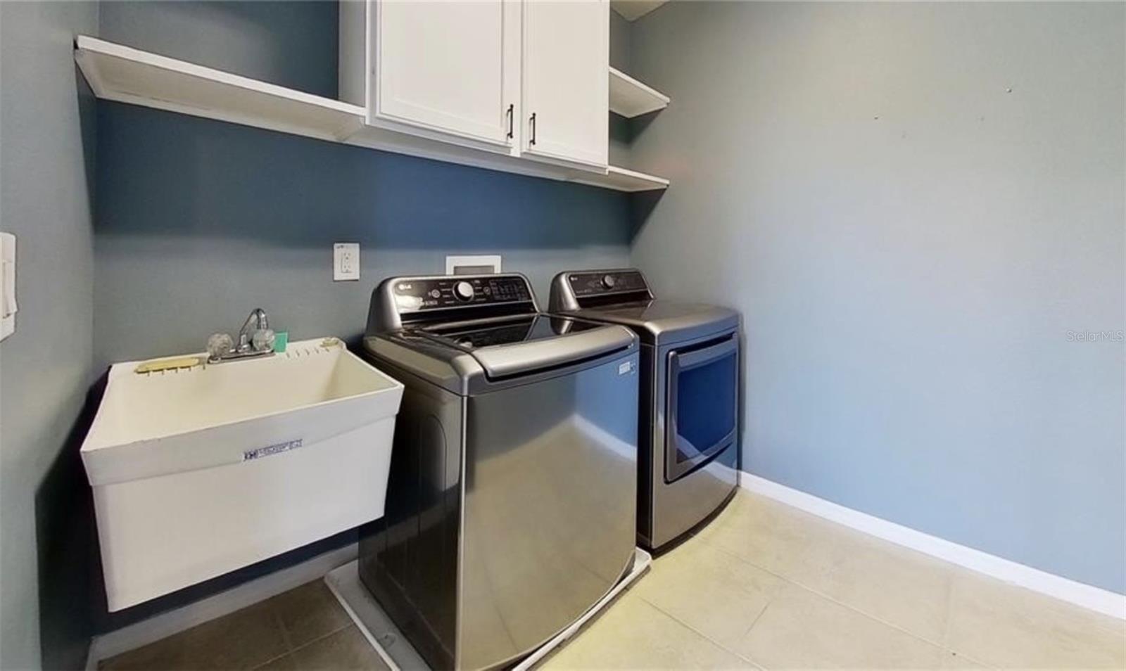 2863 MAPLE BROOK LOOP, LUTZ, FL, 33558