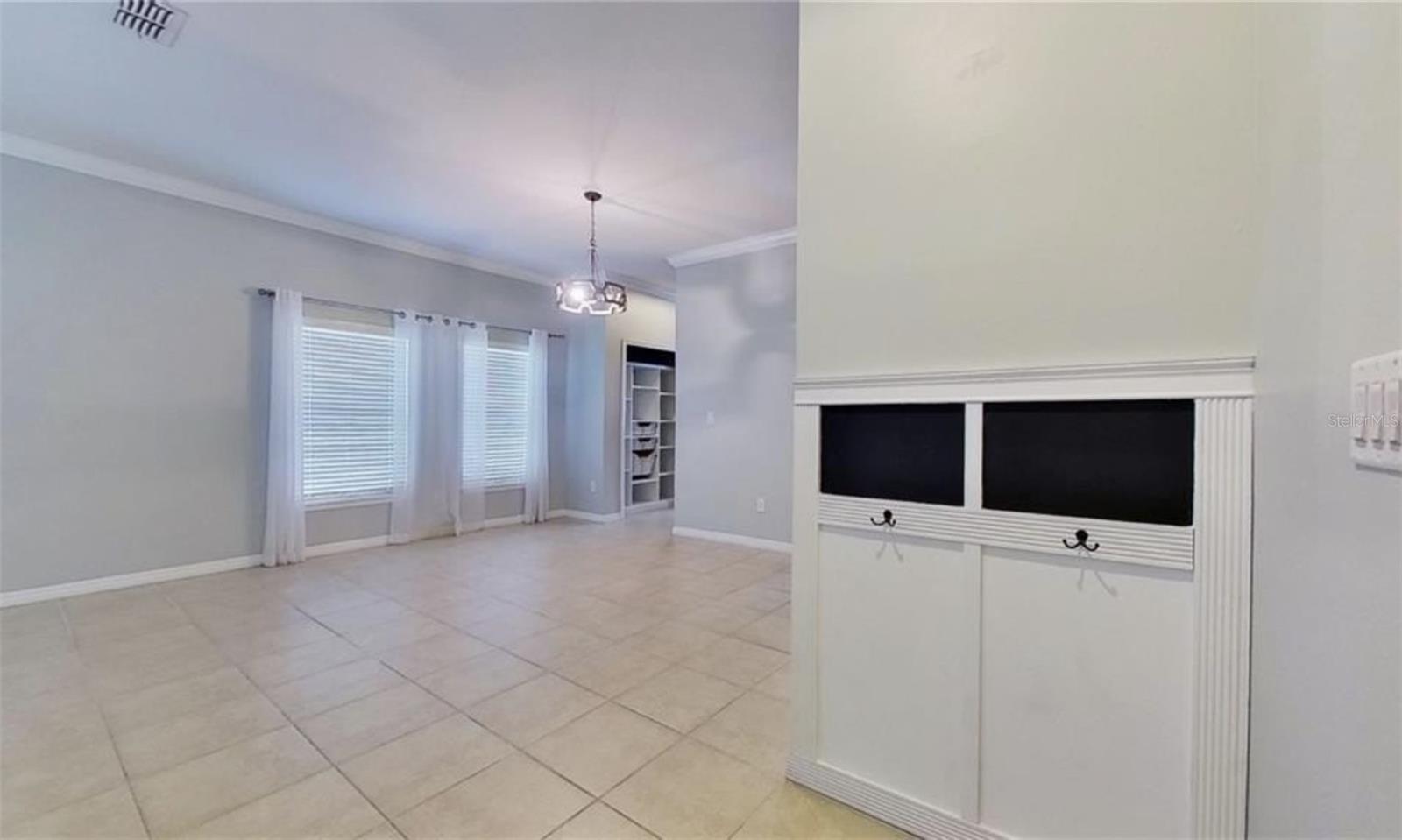 2863 MAPLE BROOK LOOP, LUTZ, FL, 33558