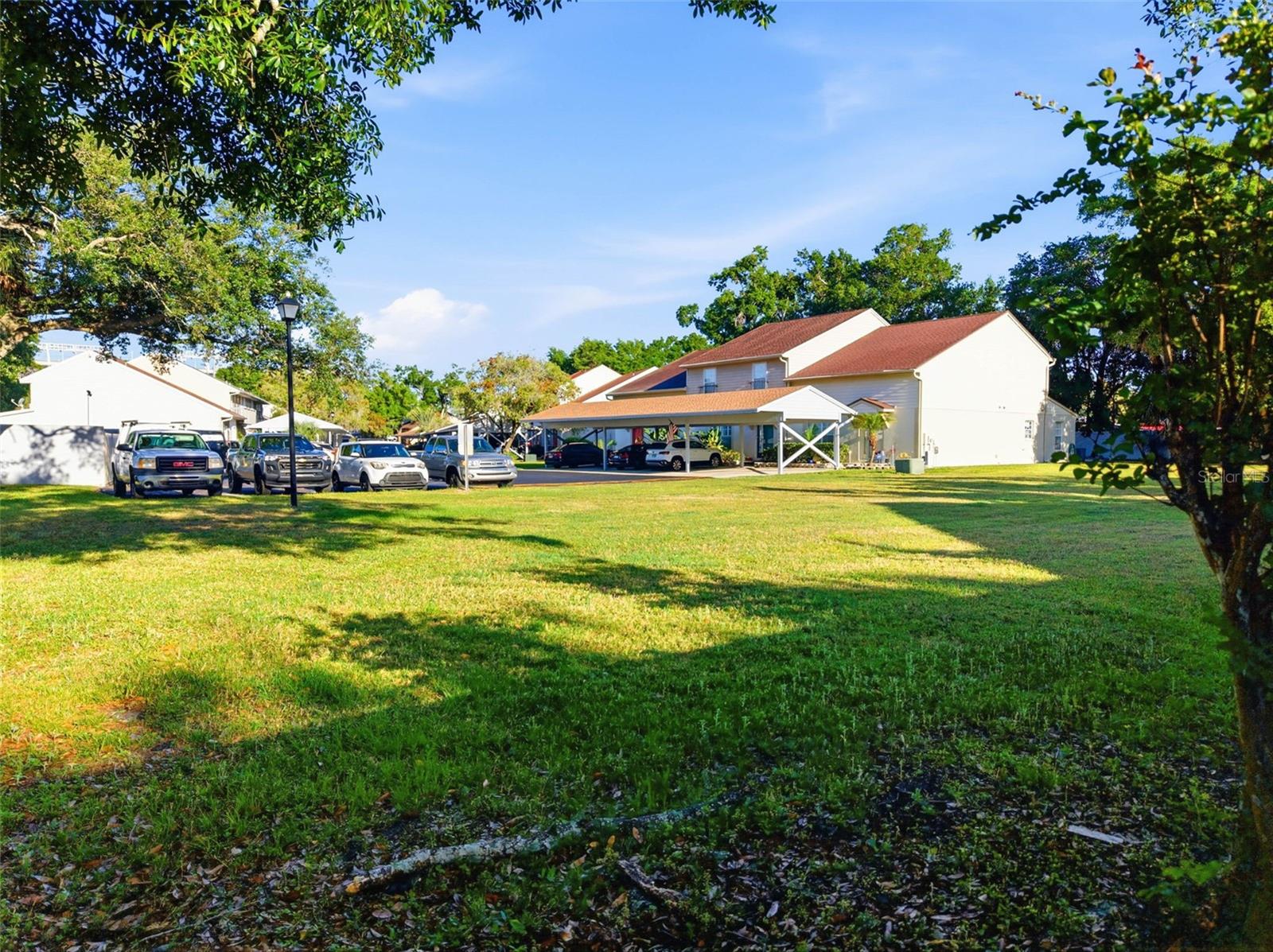 3348 W HIDDEN HAVEN CT, TAMPA, FL, 33607