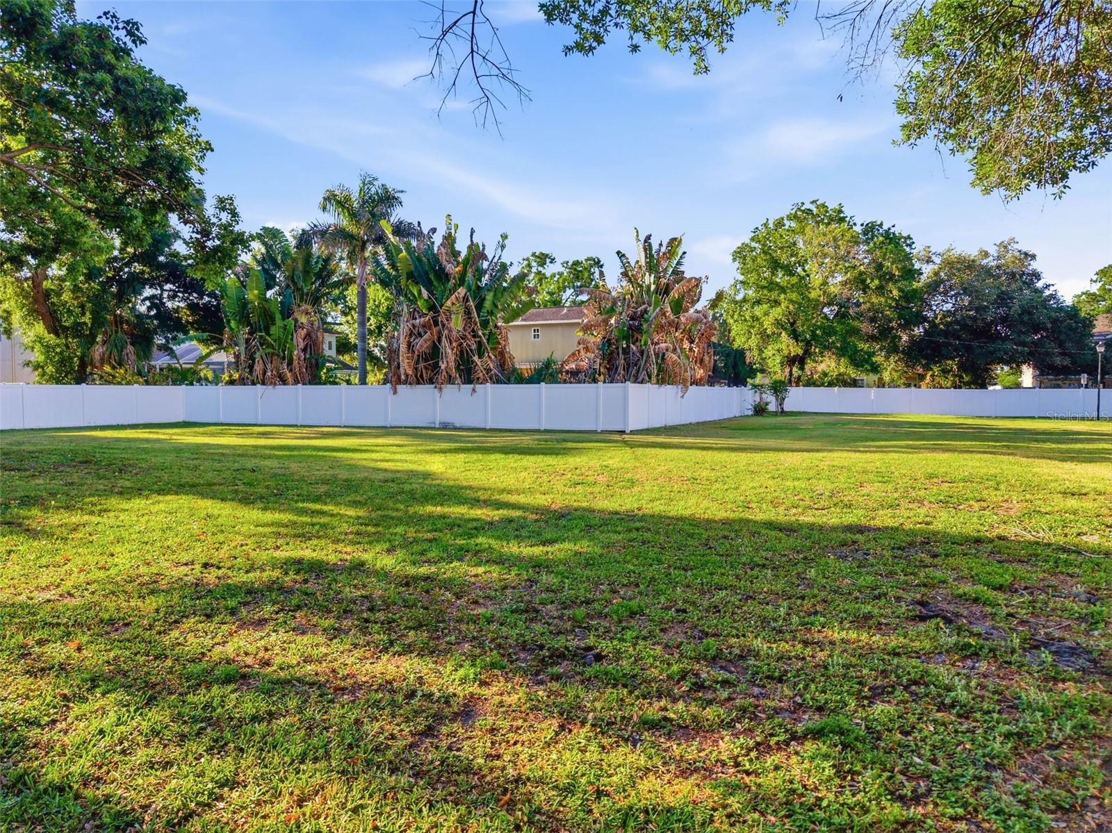 3348 W HIDDEN HAVEN CT, TAMPA, FL, 33607