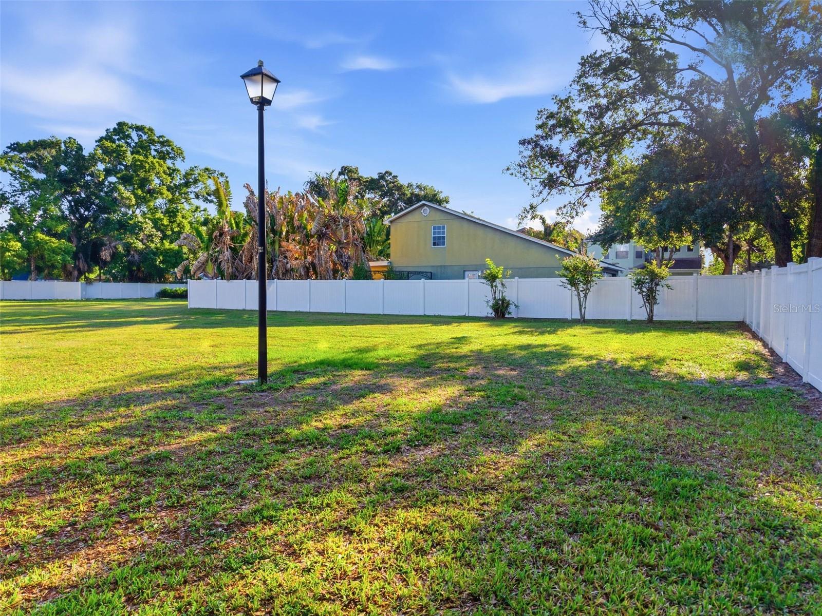 3348 W HIDDEN HAVEN CT, TAMPA, FL, 33607