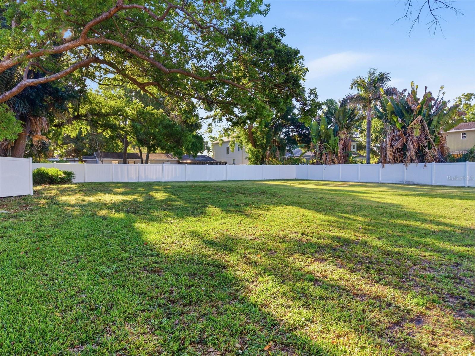 3348 W HIDDEN HAVEN CT, TAMPA, FL, 33607