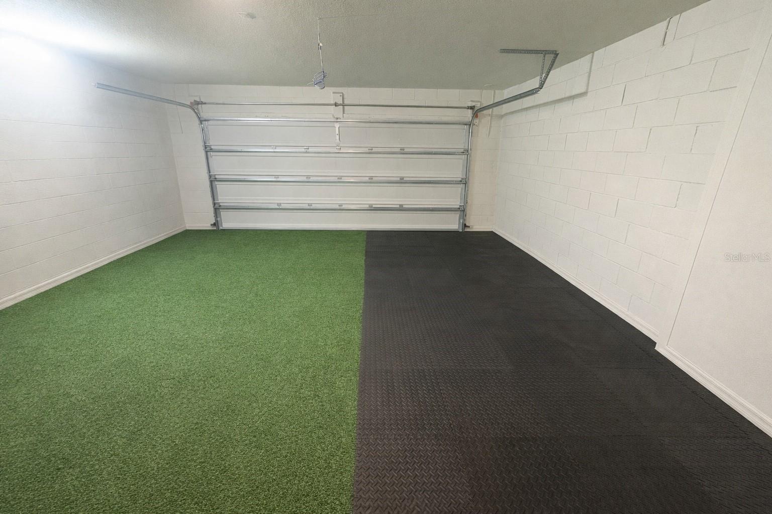 8328 WILDER PINES AVE, LAKELAND, FL, 33809