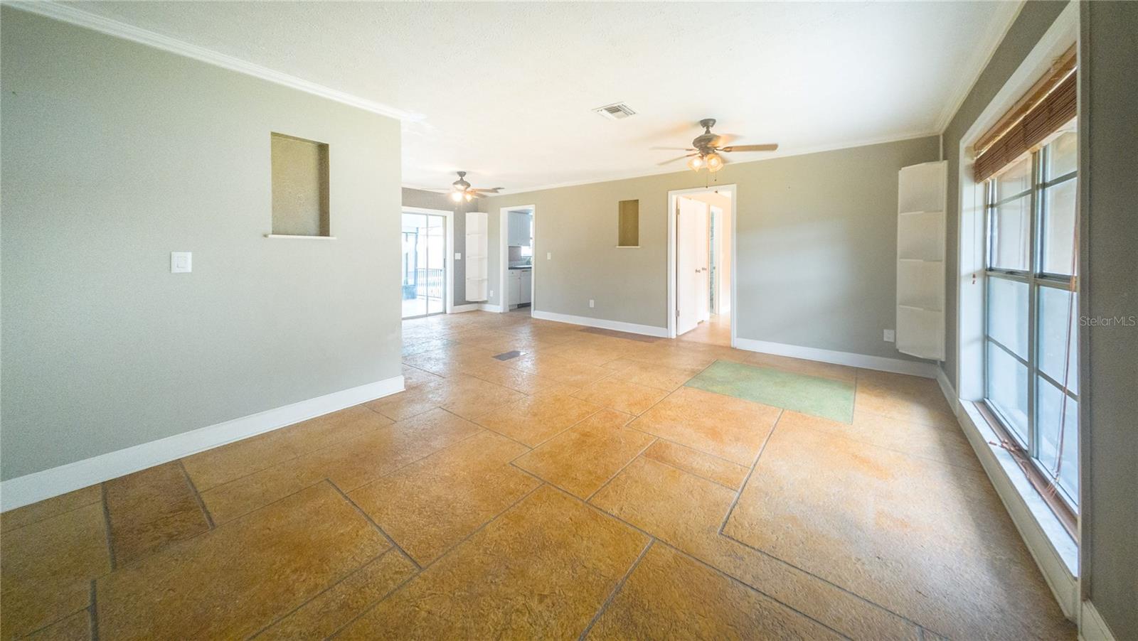 3320 LAS BRISAS DR, RIVERVIEW, FL, 33578