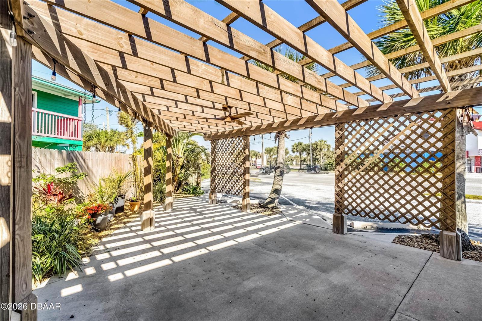 819 SR A1A HWY, NEW SMYRNA BEACH, FL, 32169