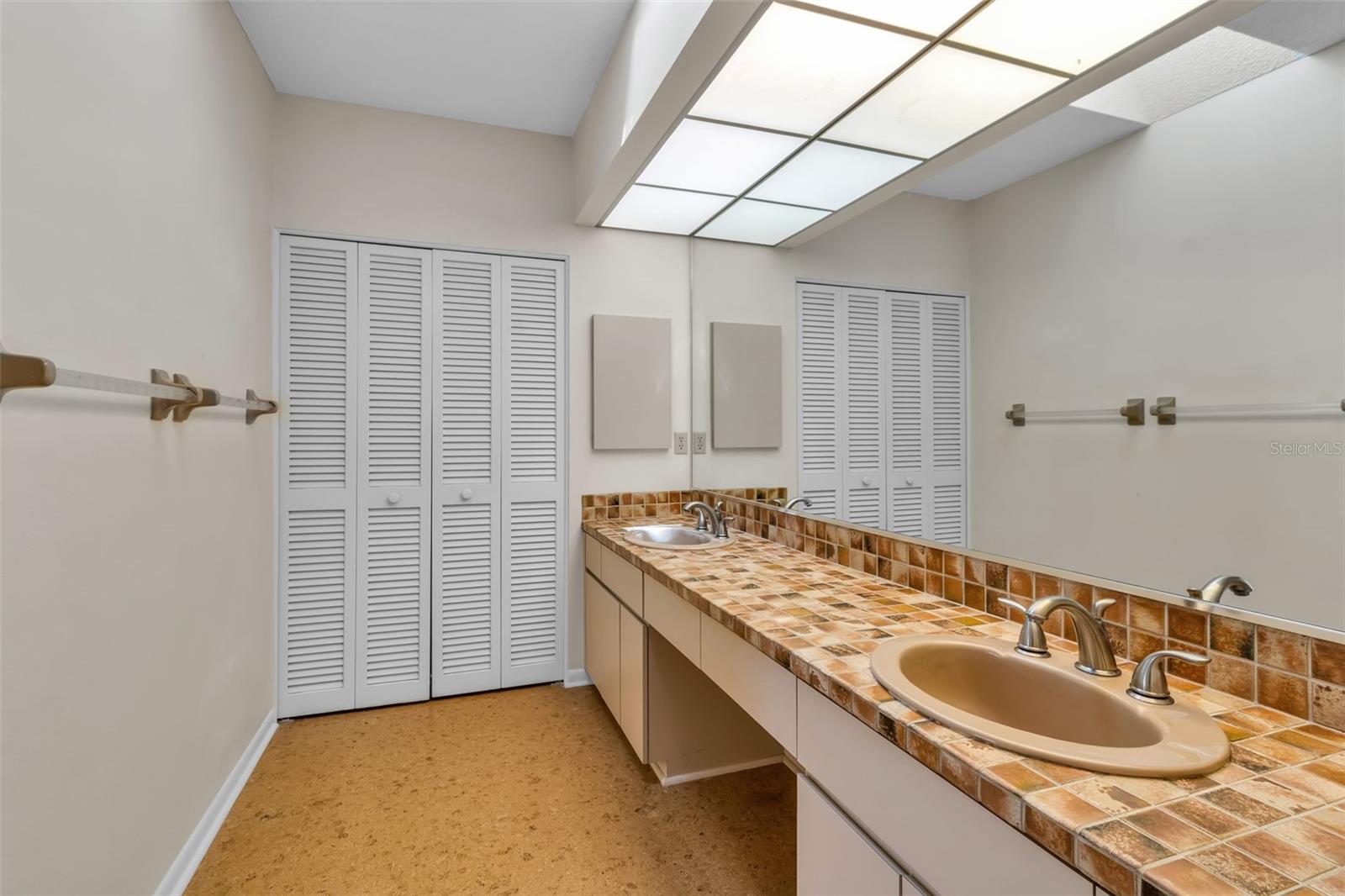 1732 PINE HARRIER CIR, SARASOTA, FL, 34231