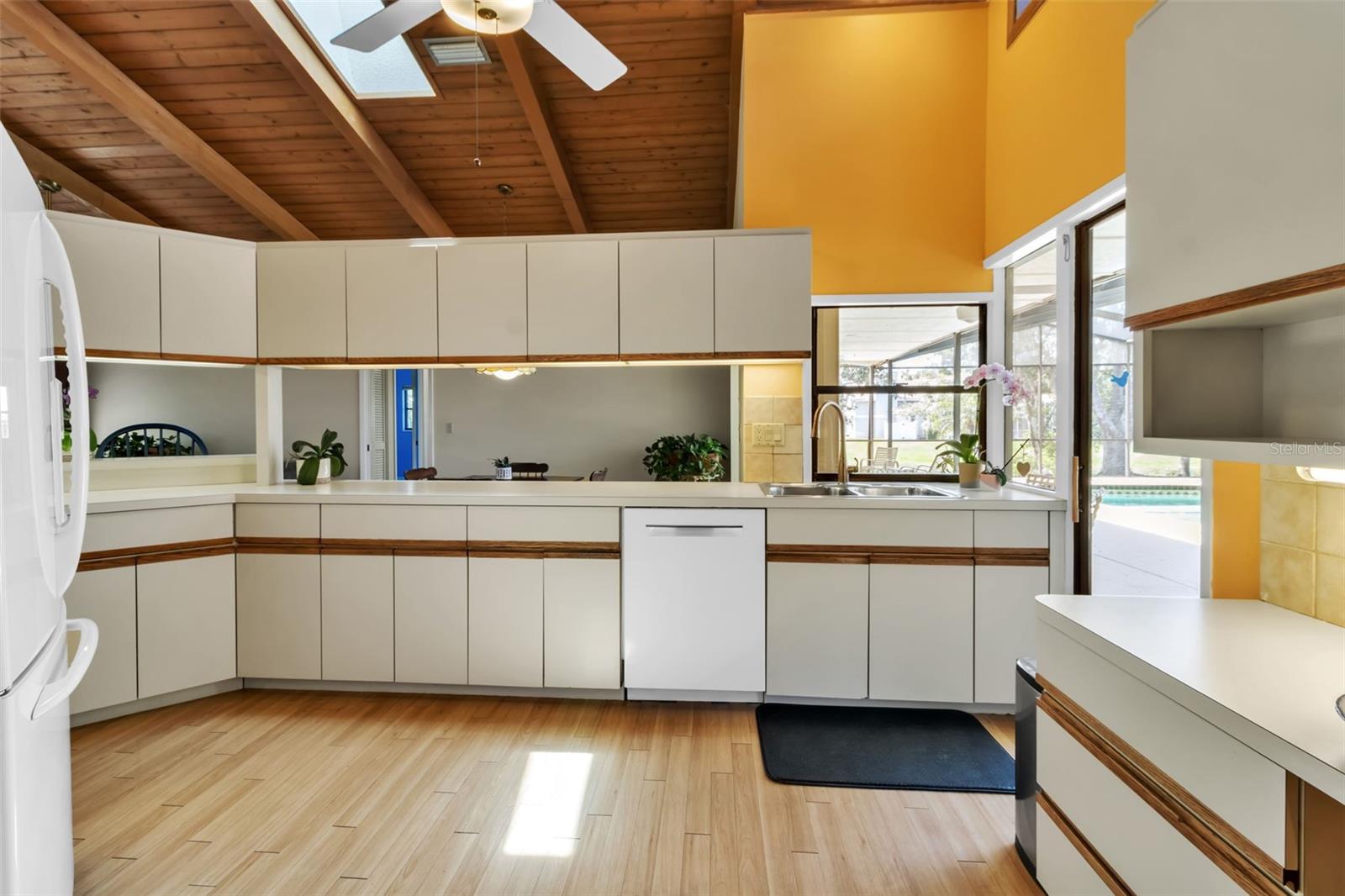 1732 PINE HARRIER CIR, SARASOTA, FL, 34231