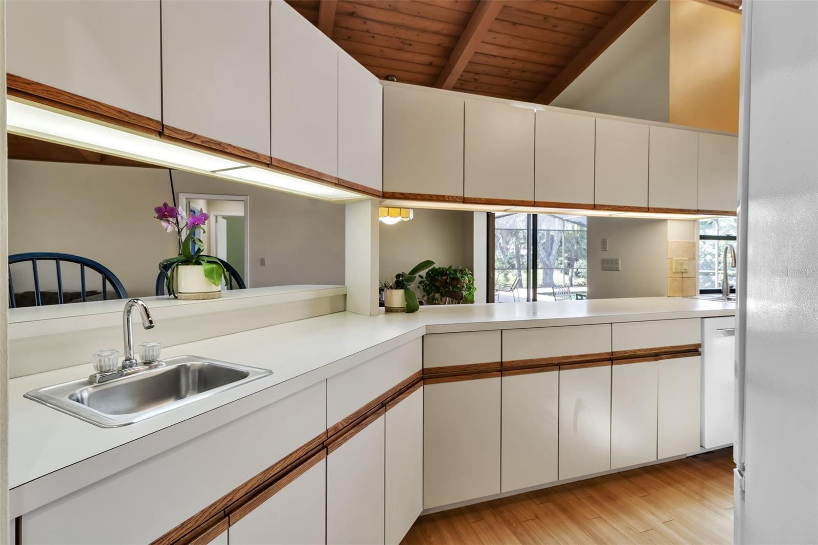 1732 PINE HARRIER CIR, SARASOTA, FL, 34231