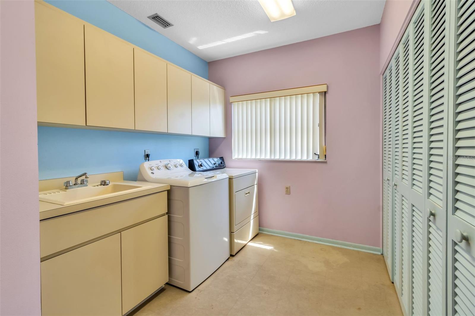 1732 PINE HARRIER CIR, SARASOTA, FL, 34231