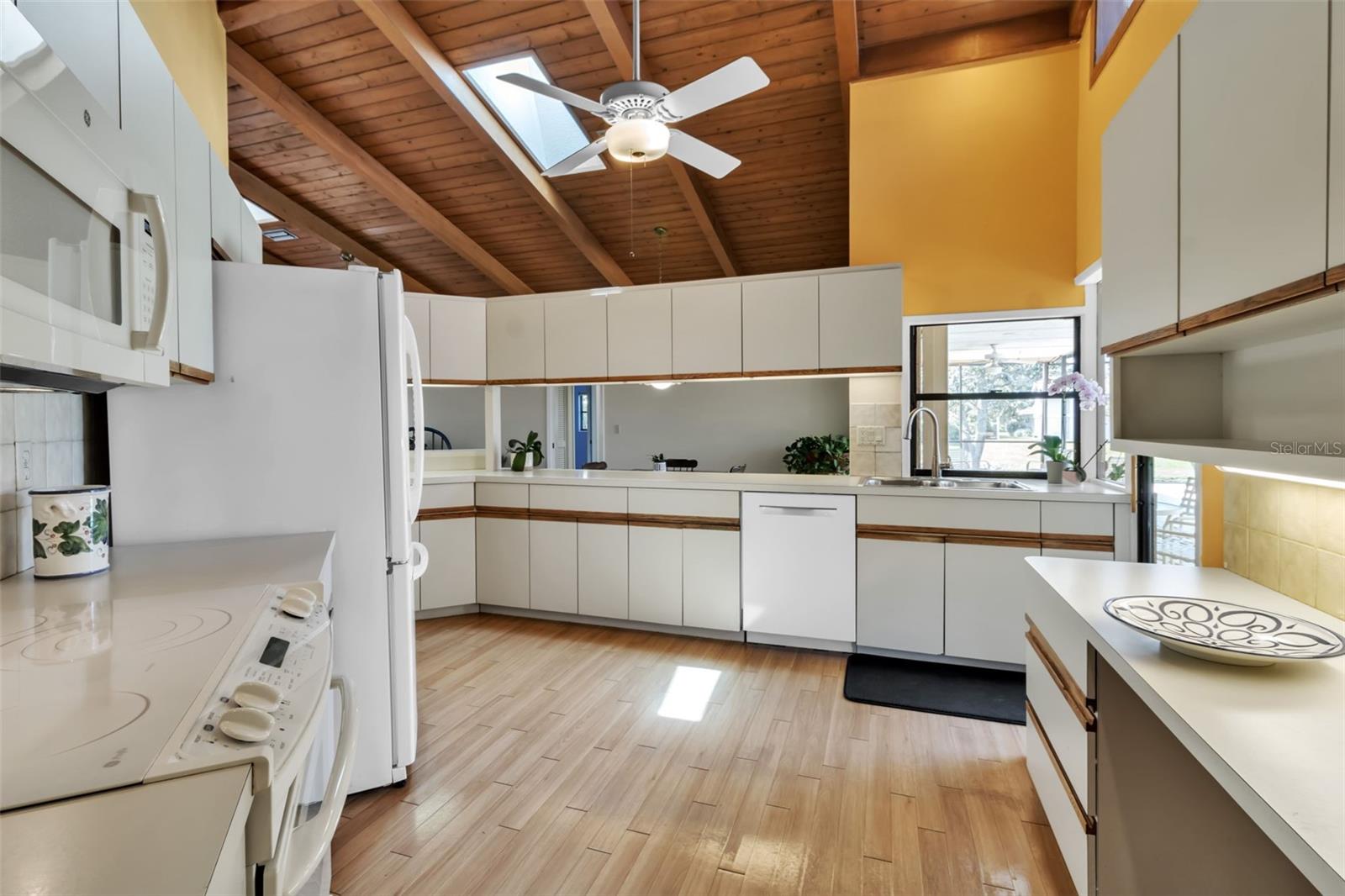 1732 PINE HARRIER CIR, SARASOTA, FL, 34231