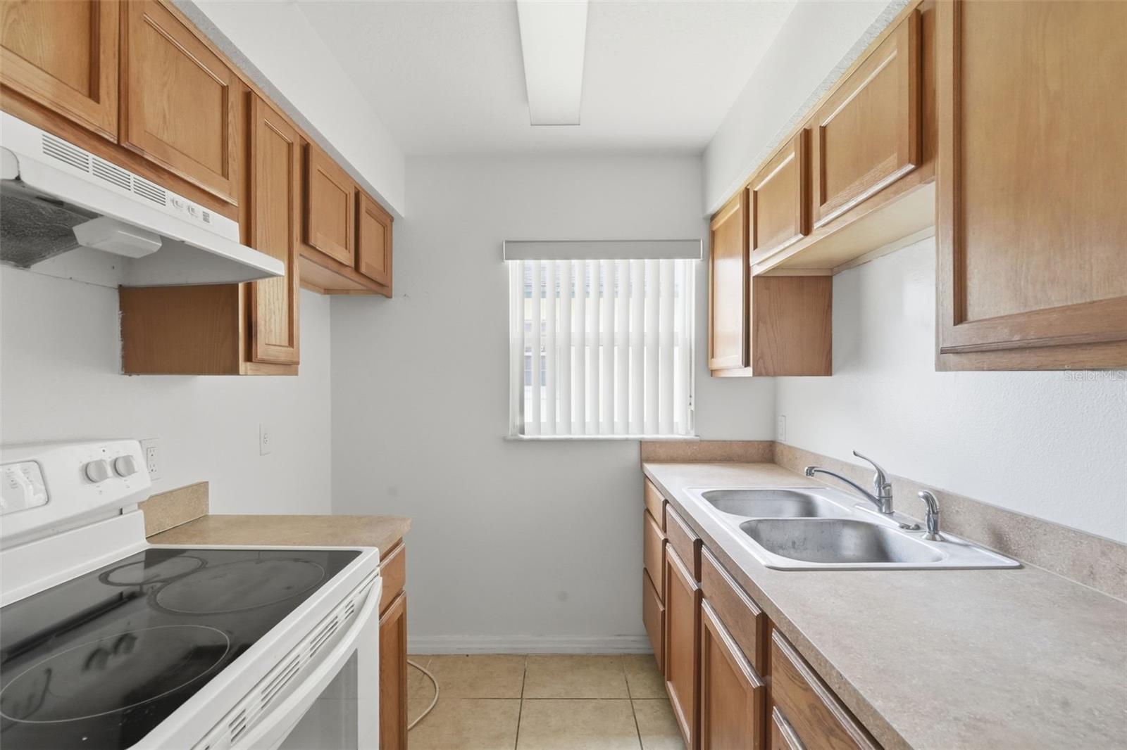 806 ORANGE AVE, SANFORD, FL, 32771