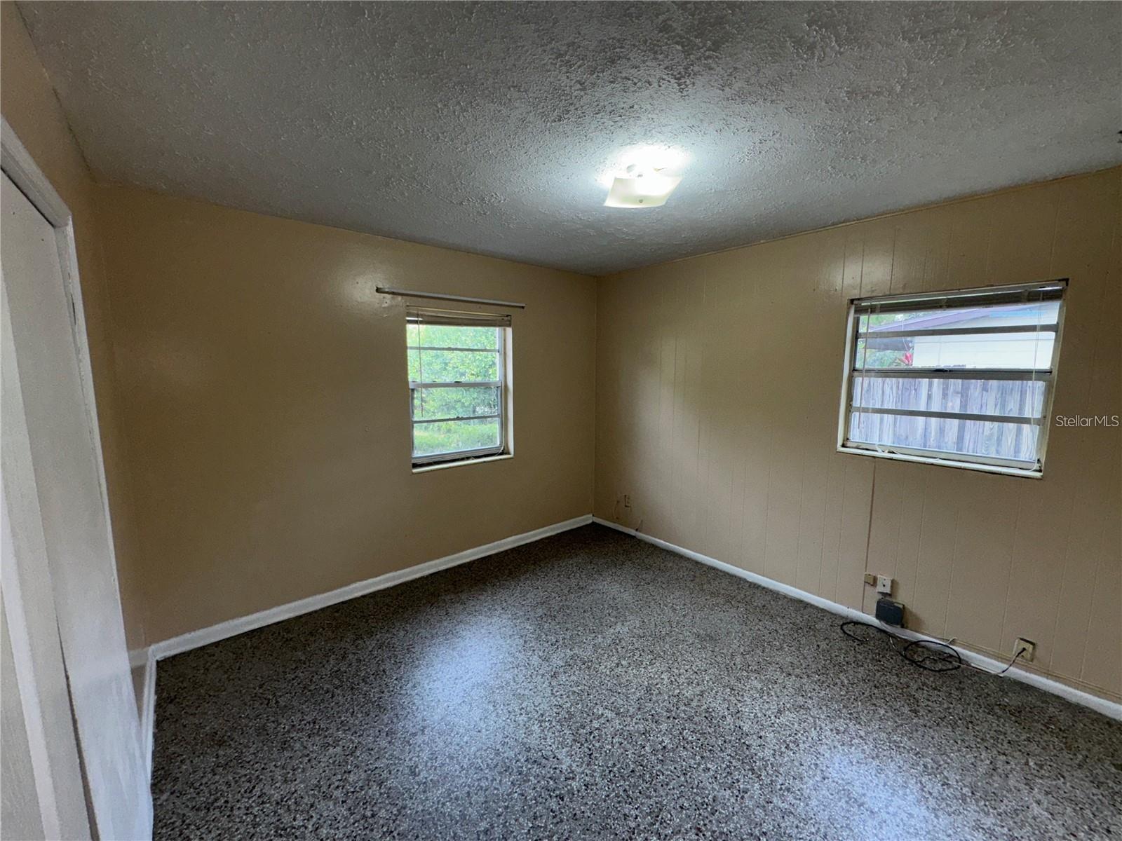 3011 E FLORA ST, TAMPA, FL, 33610