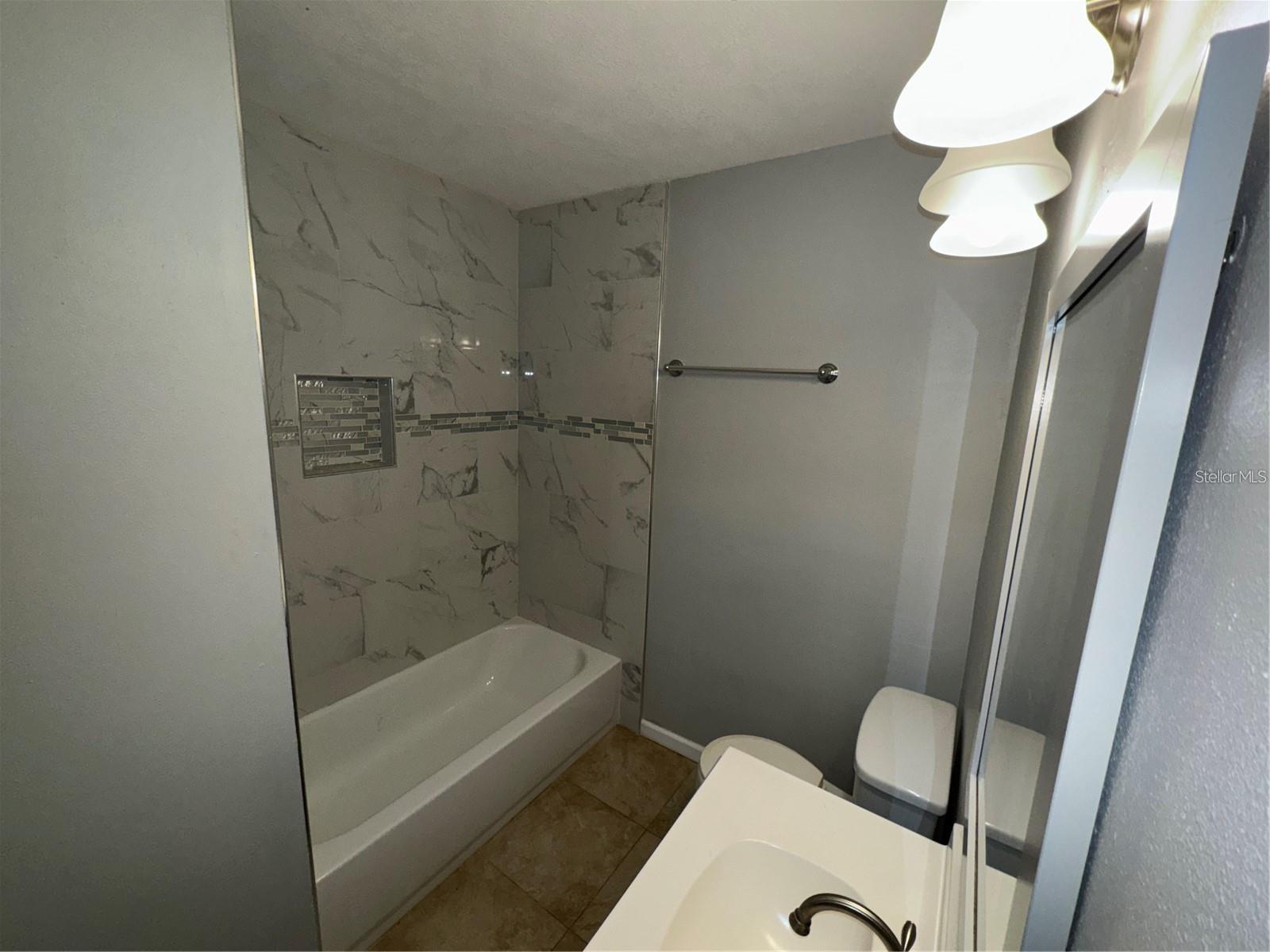 3011 E FLORA ST, TAMPA, FL, 33610