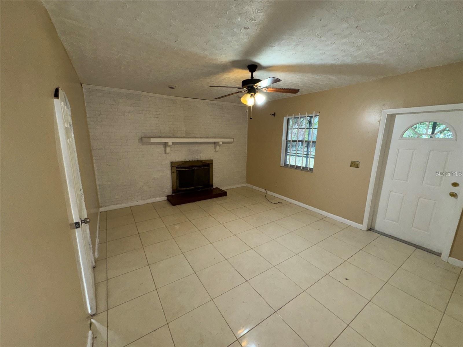 3011 E FLORA ST, TAMPA, FL, 33610