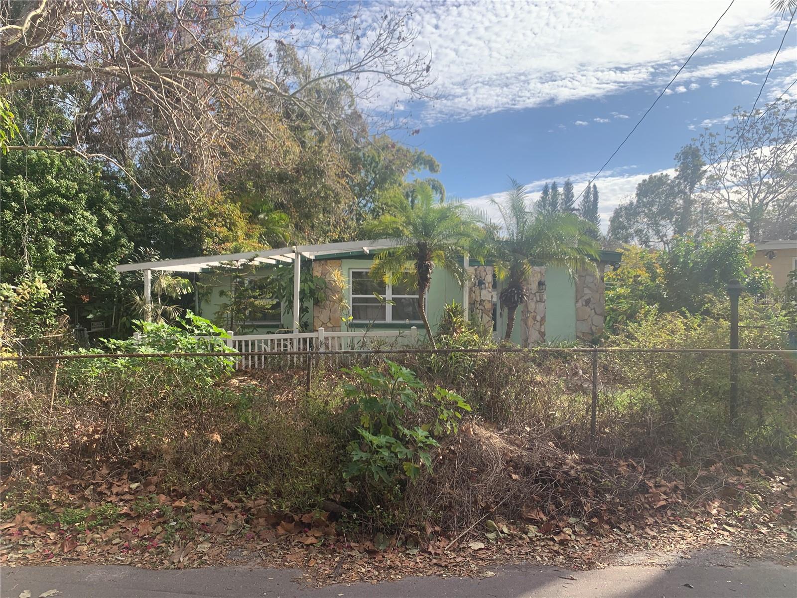 5853 39TH ST N, ST PETERSBURG, FL, 33714