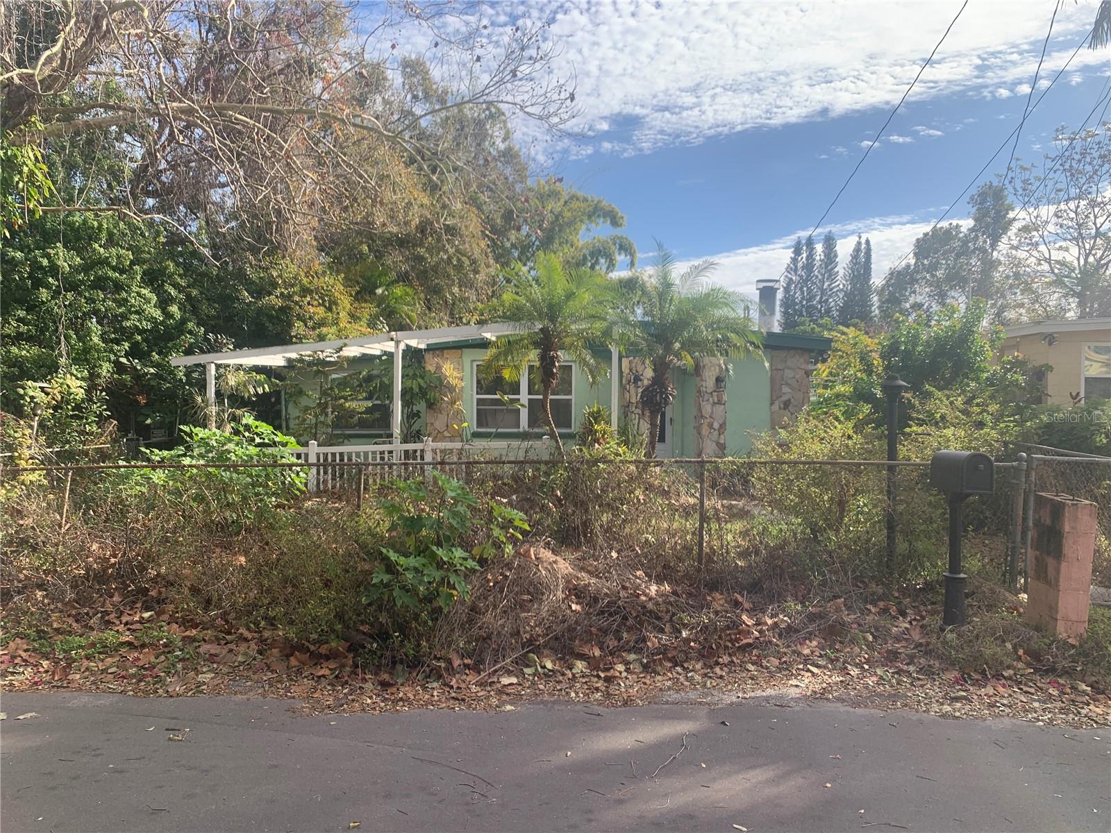 5853 39TH ST N, ST PETERSBURG, FL, 33714