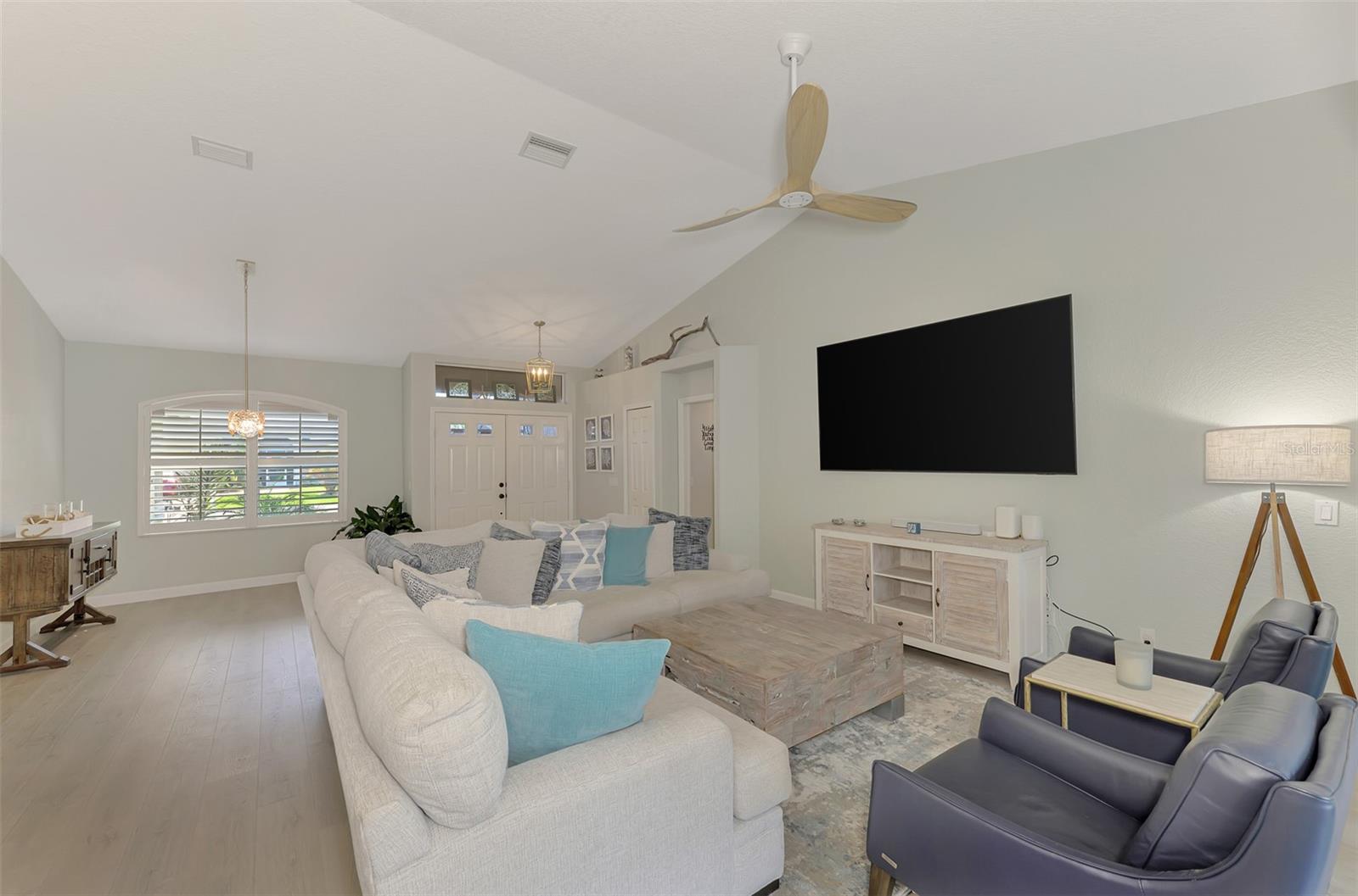 5832 CLEVELAND RD, VENICE, FL, 34293