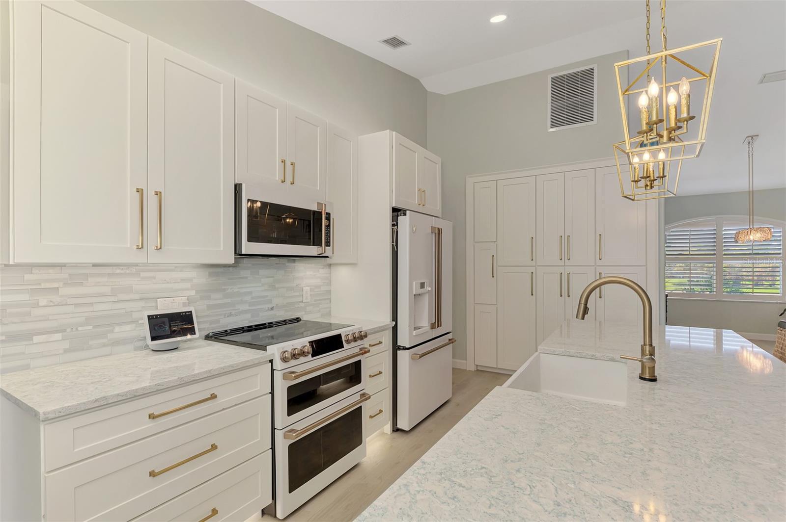 5832 CLEVELAND RD, VENICE, FL, 34293