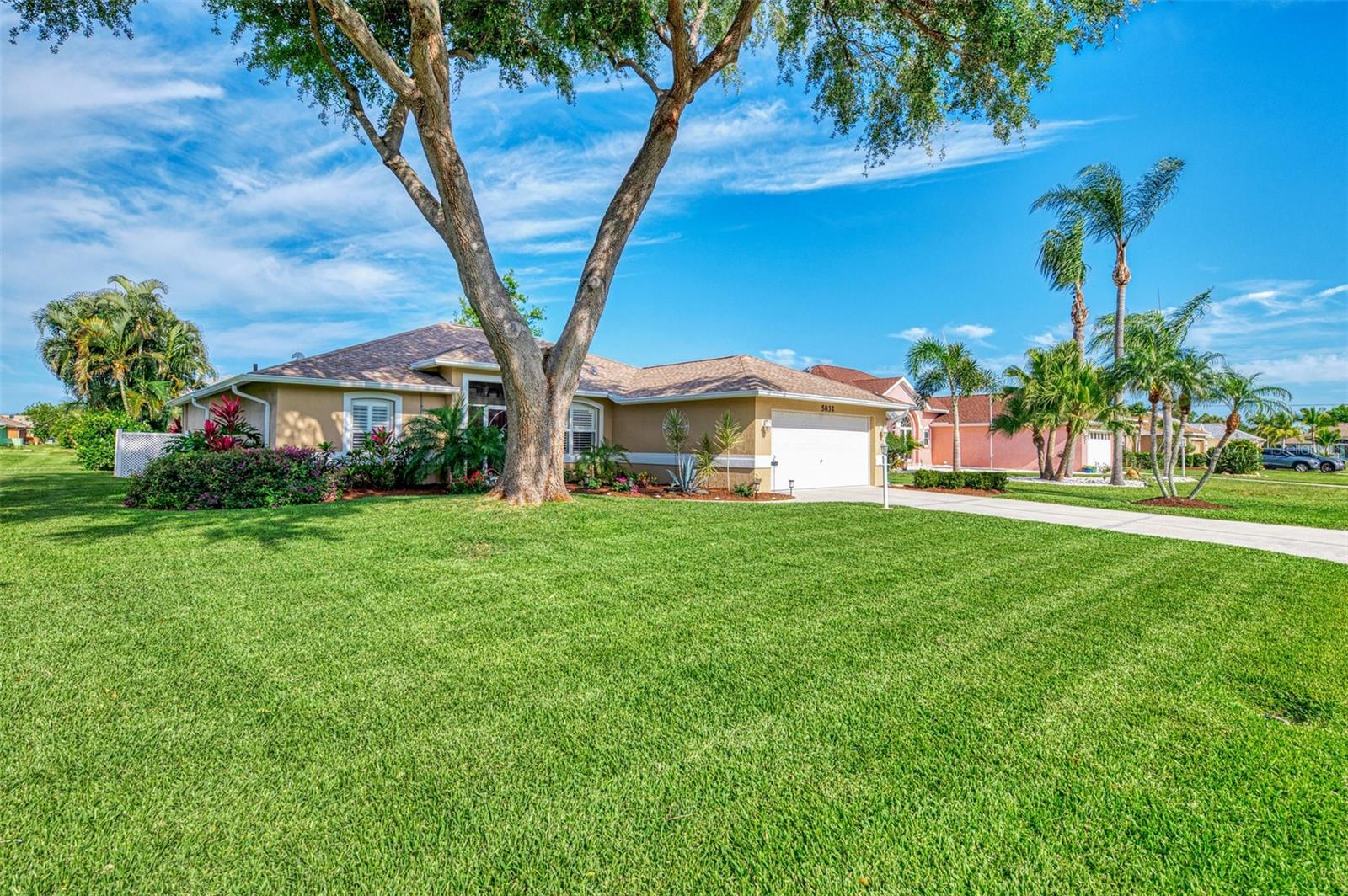 5832 CLEVELAND RD, VENICE, FL, 34293