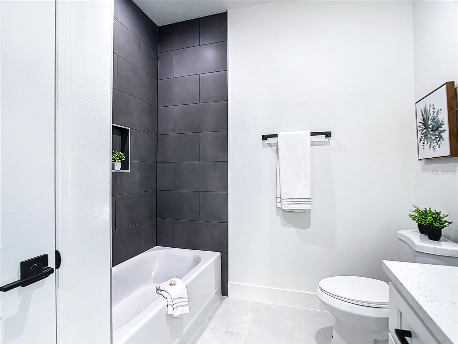 422 EISENHOWER BLVD, LEHIGH ACRES, FL, 33974