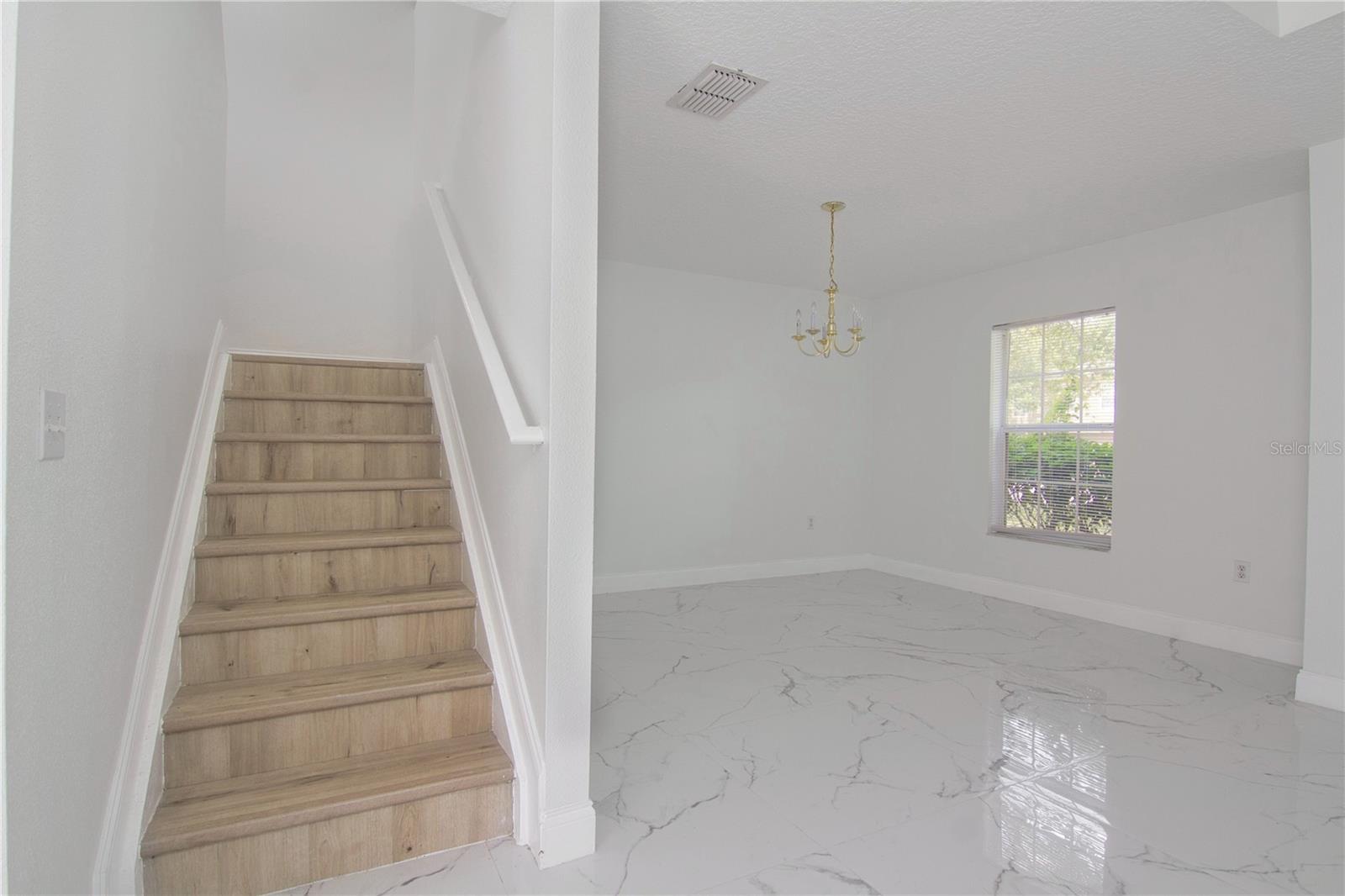 2301 EL MARRA DR, OCOEE, FL, 34761