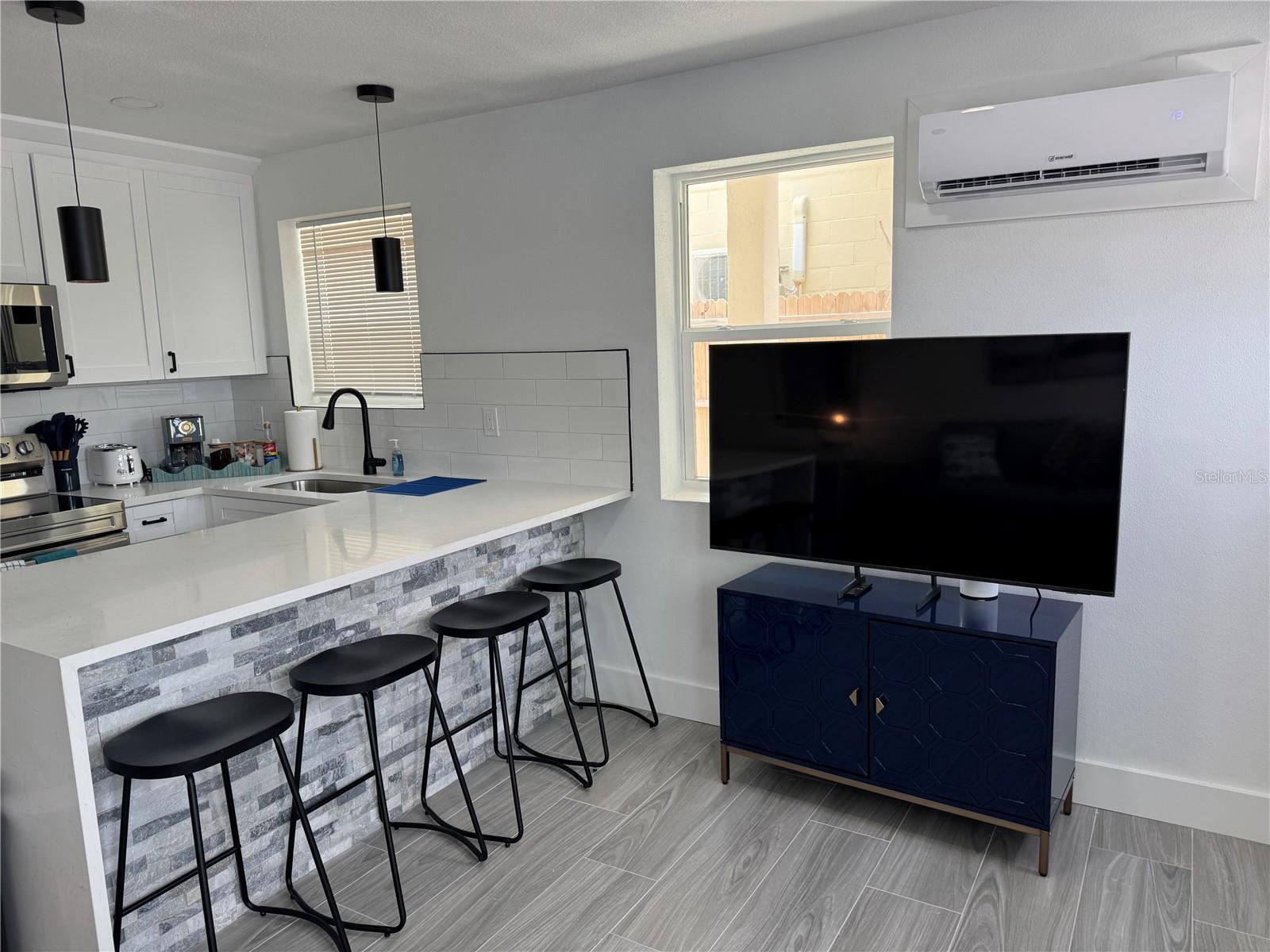 111 86TH AVE #1, TREASURE ISLAND, FL, 33706