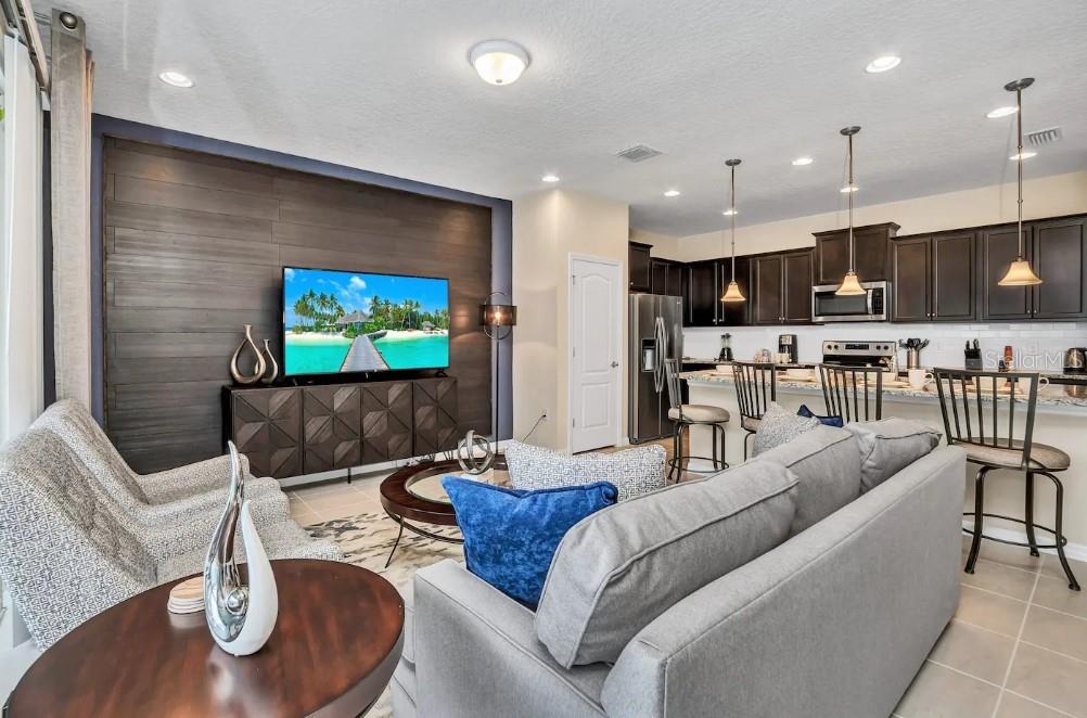 2407 DUBAI ST, KISSIMMEE, FL, 34747