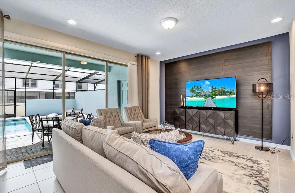 2407 DUBAI ST, KISSIMMEE, FL, 34747