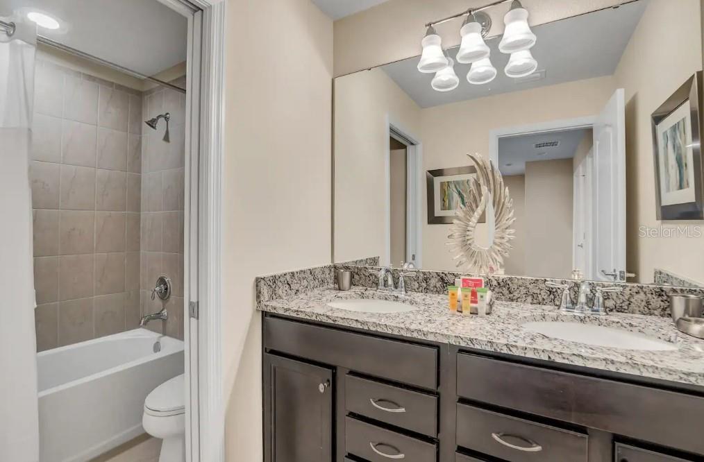 2407 DUBAI ST, KISSIMMEE, FL, 34747