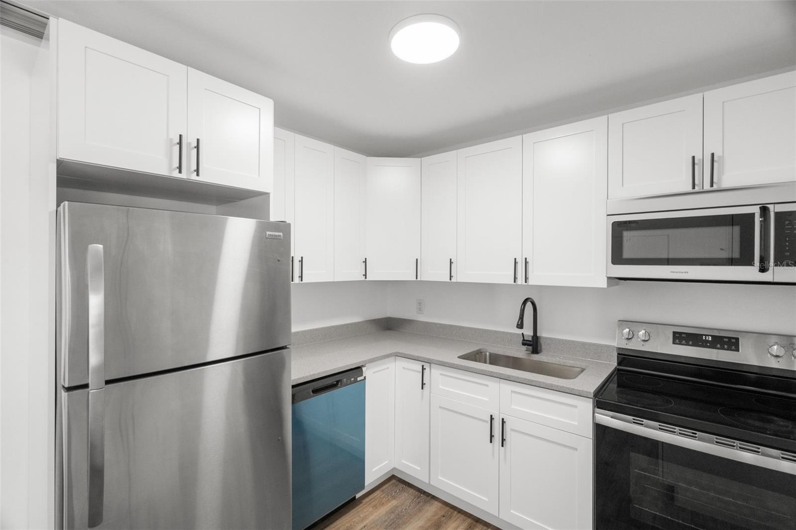 2835 11TH AVE N, ST PETERSBURG, FL, 33713