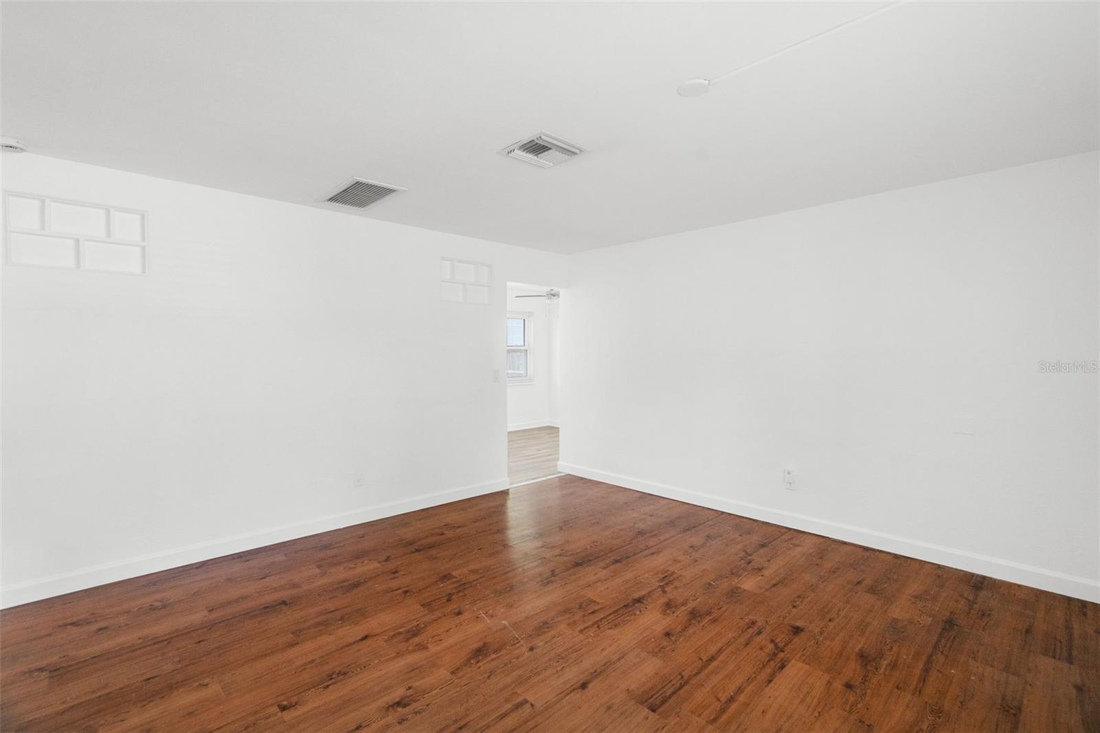 2835 11TH AVE N, ST PETERSBURG, FL, 33713