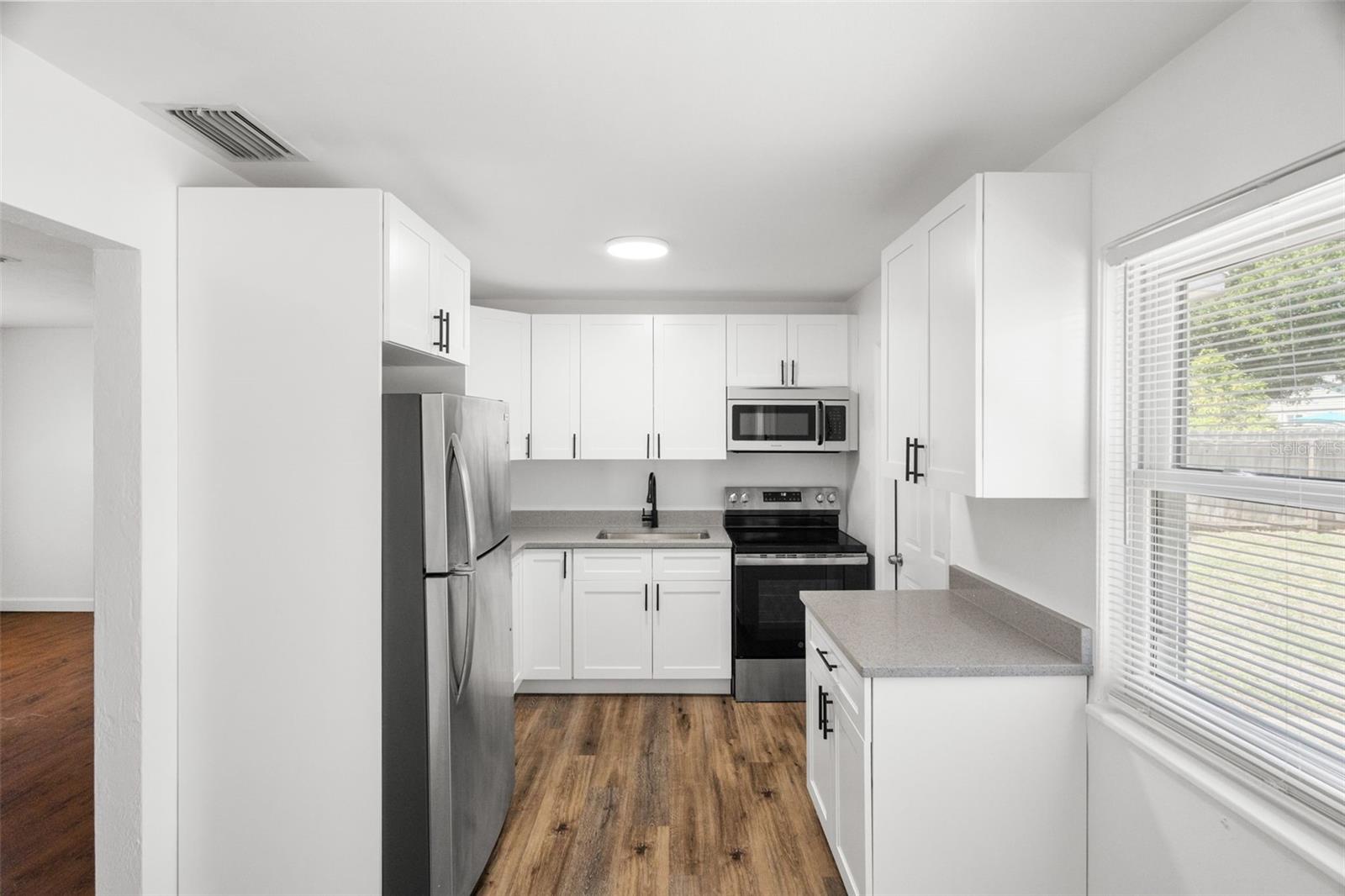 2835 11TH AVE N, ST PETERSBURG, FL, 33713