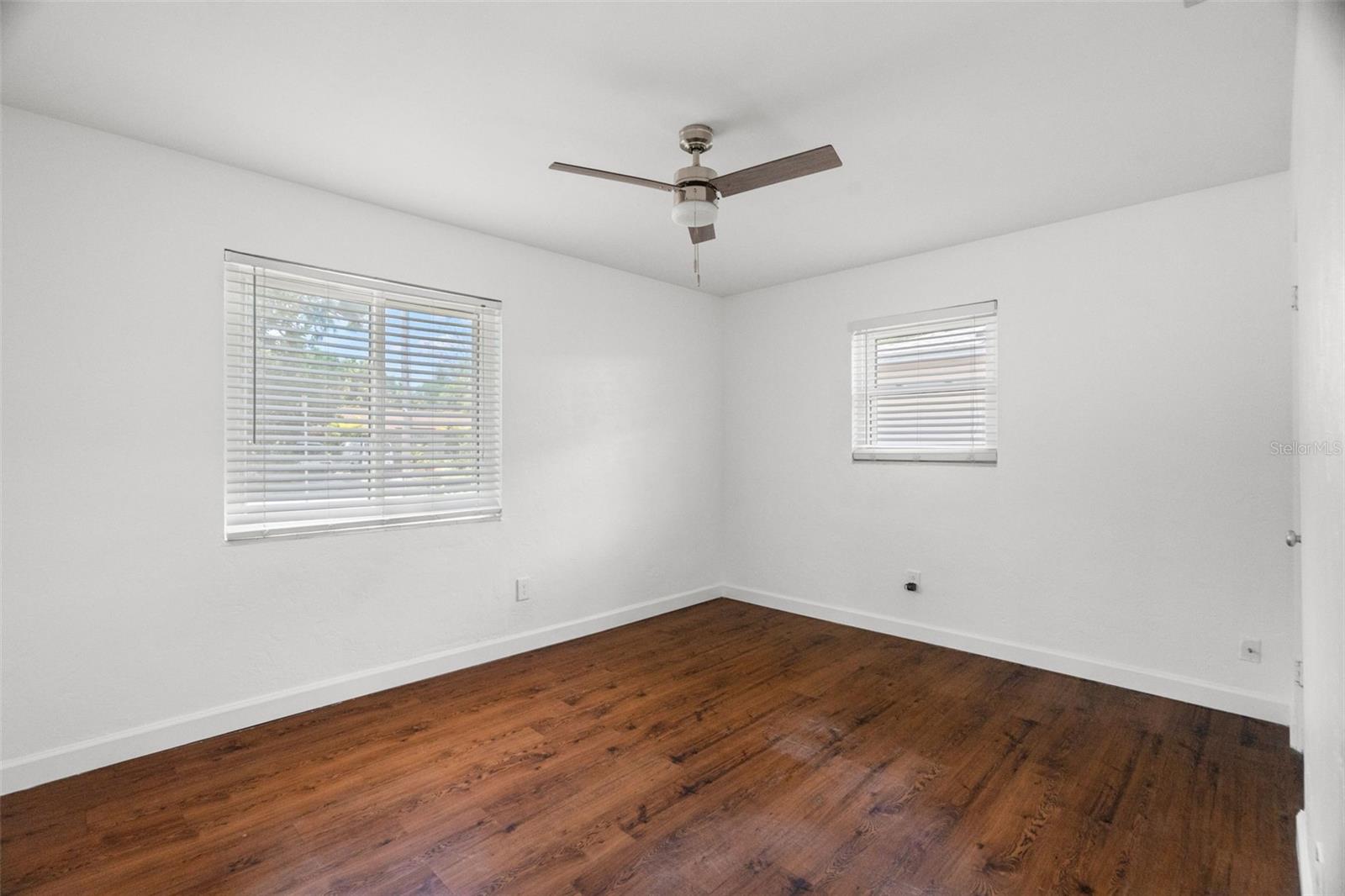 2835 11TH AVE N, ST PETERSBURG, FL, 33713