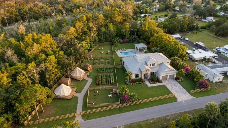 6518 OLD TAMPA HWY #A, DAVENPORT, FL, 33896