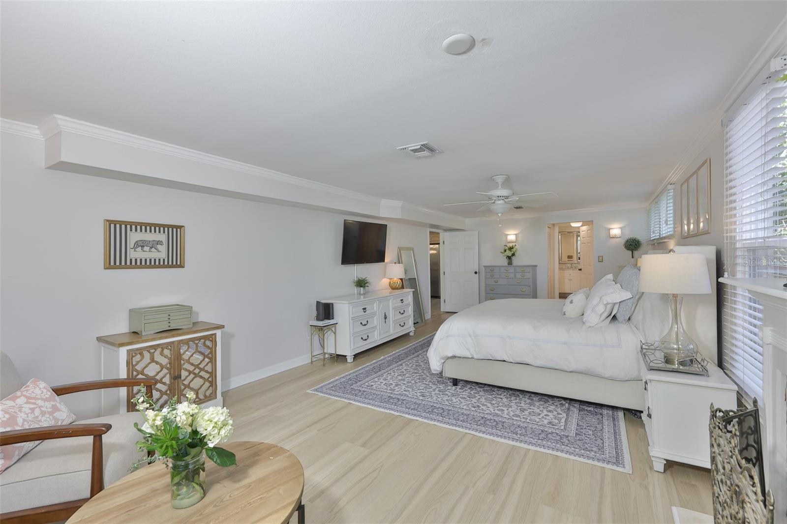 1615 W WATROUS AVE, TAMPA, FL, 33606