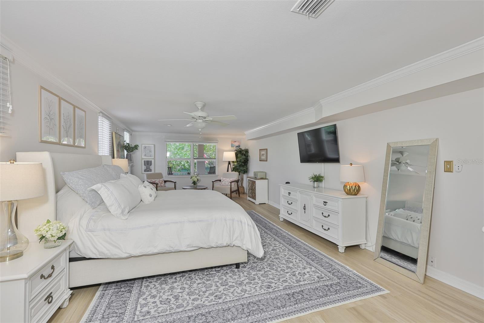 1615 W WATROUS AVE, TAMPA, FL, 33606