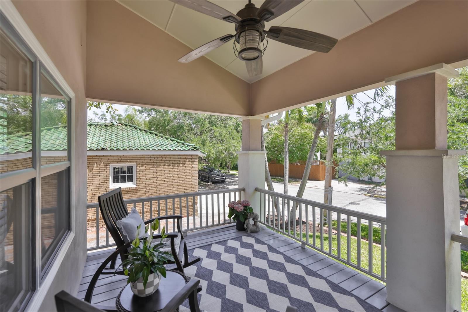 1615 W WATROUS AVE, TAMPA, FL, 33606