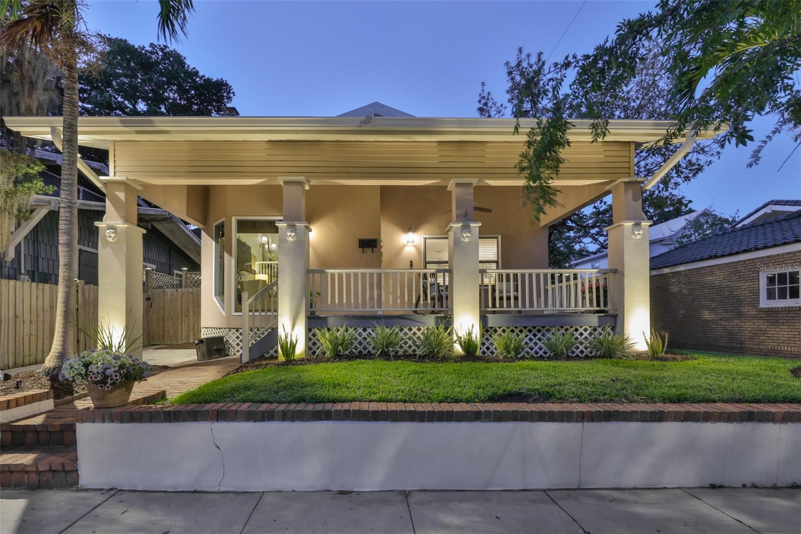 1615 W WATROUS AVE, TAMPA, FL, 33606