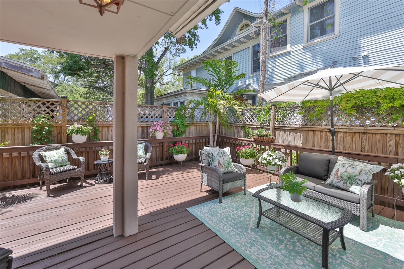 1615 W WATROUS AVE, TAMPA, FL, 33606