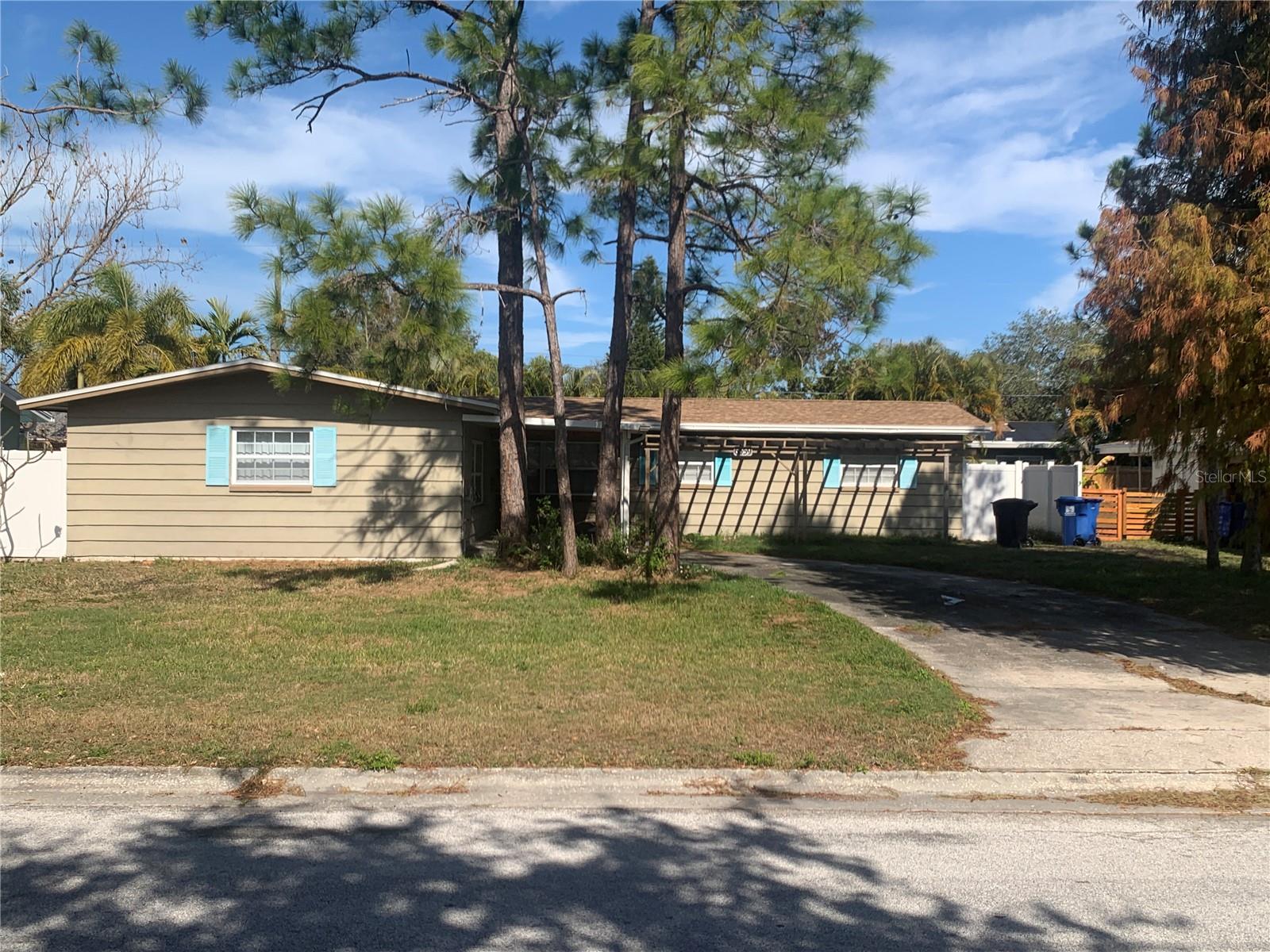 6359 13TH AVE N, ST PETERSBURG, FL, 33710