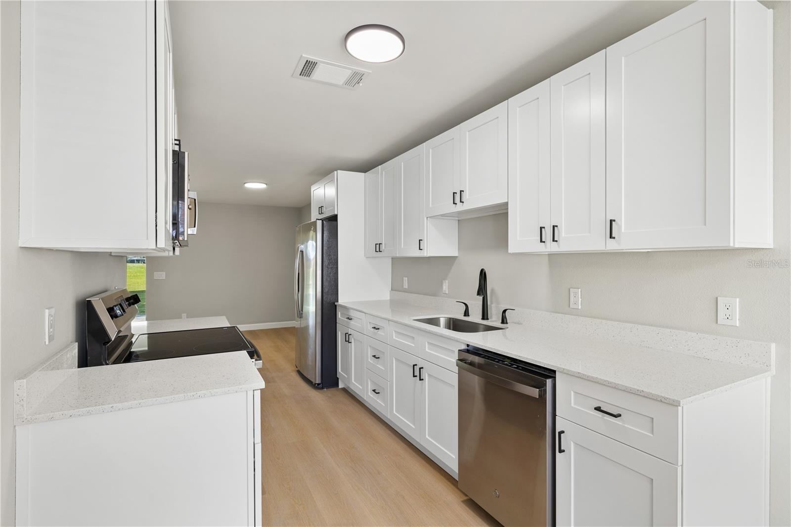 2054 WATERLEAF ST, ORLANDO, FL, 32837