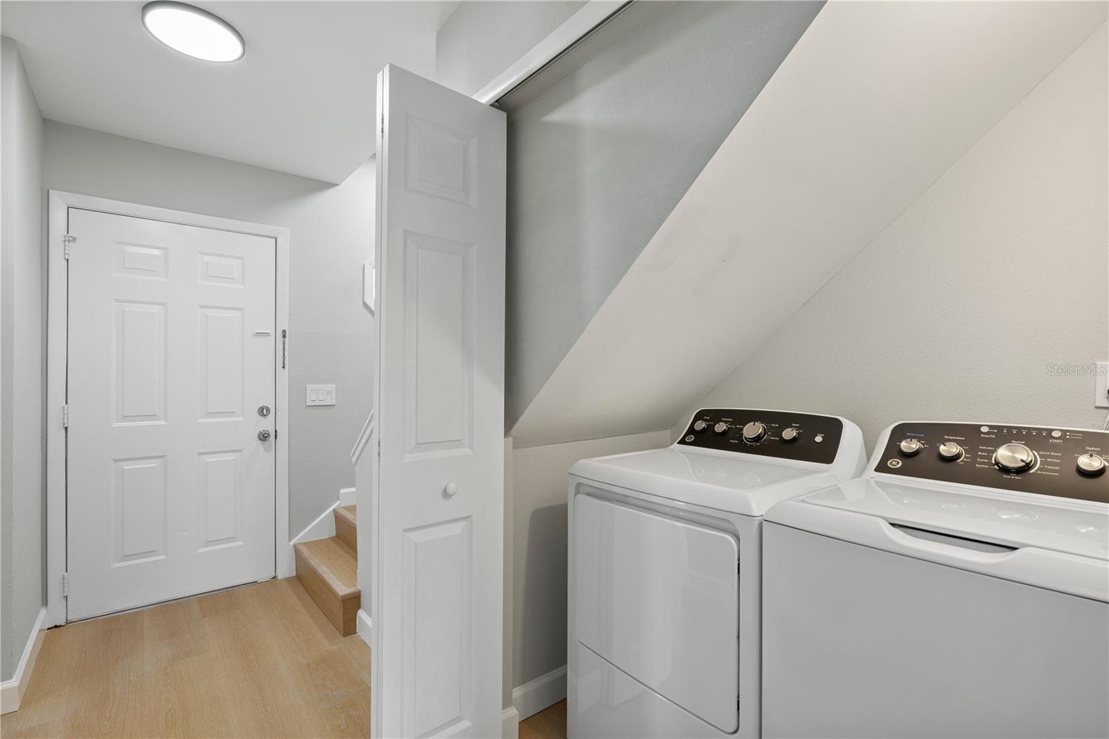 2054 WATERLEAF ST, ORLANDO, FL, 32837