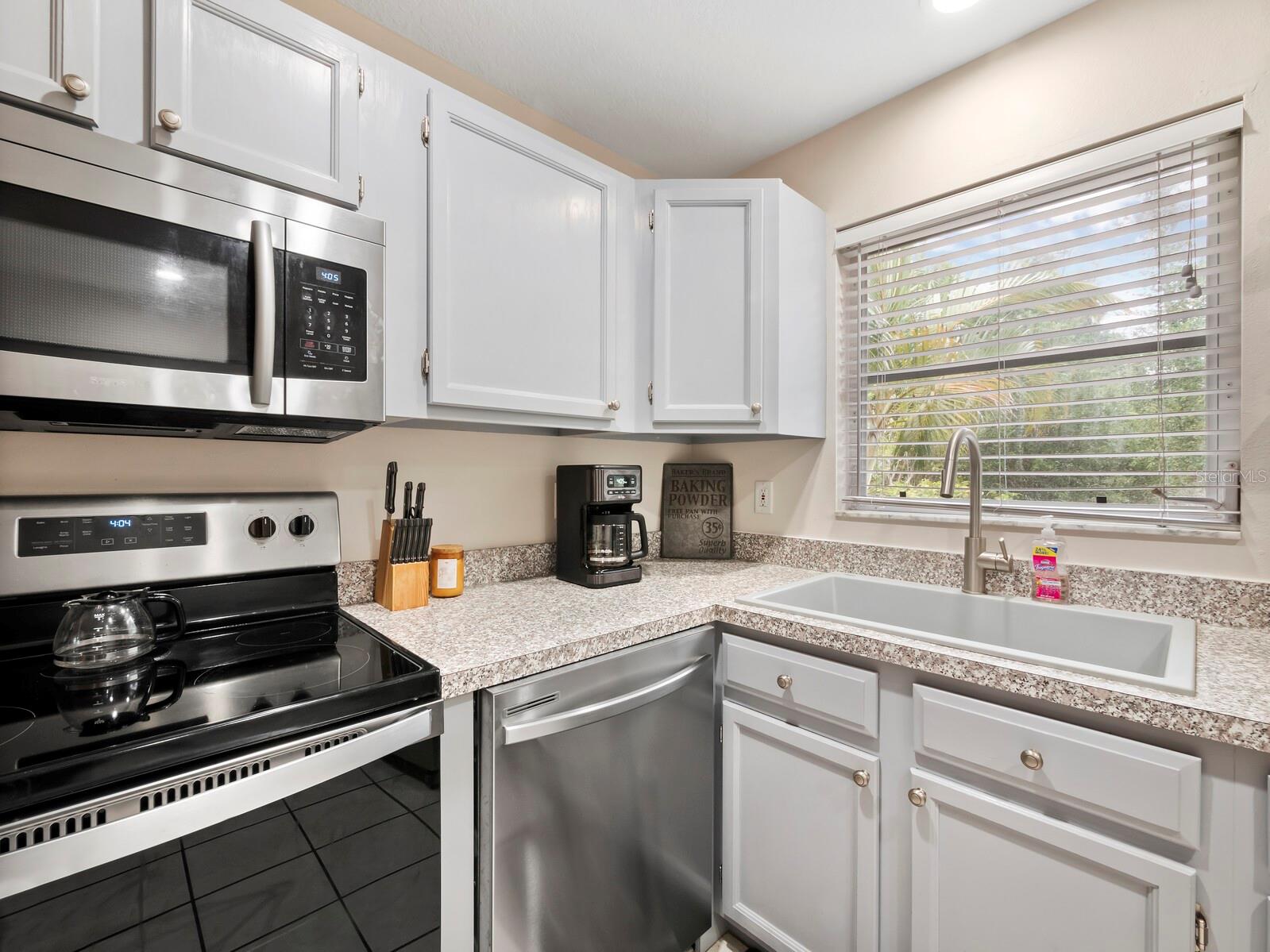 109 SHORE RD, NOKOMIS, FL, 34275