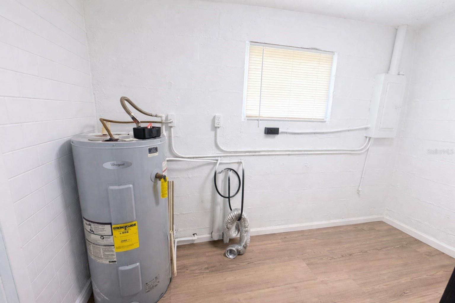 1004 BOOKER AVE, SEBRING, FL, 33870