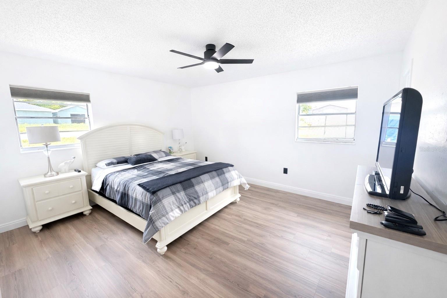 1004 BOOKER AVE, SEBRING, FL, 33870