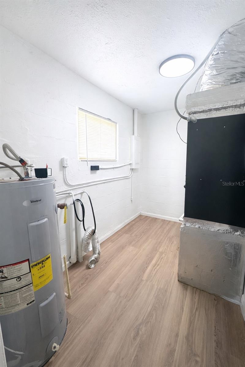 1004 BOOKER AVE, SEBRING, FL, 33870